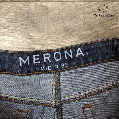 Merona Mid Rise Denim Skirt Size 14