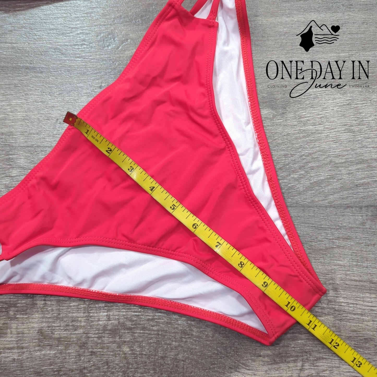 Adisputent Strappy Back Bikini Swimsuit Size L