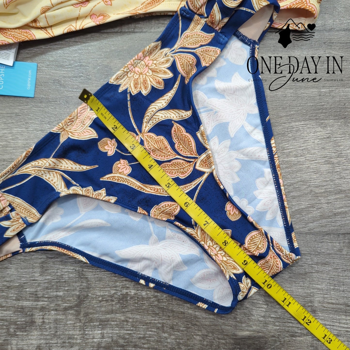 Cupshe Cross Front Bikini Swimsuit Floral Cream Navy Blue Two Piece NWT Size XL