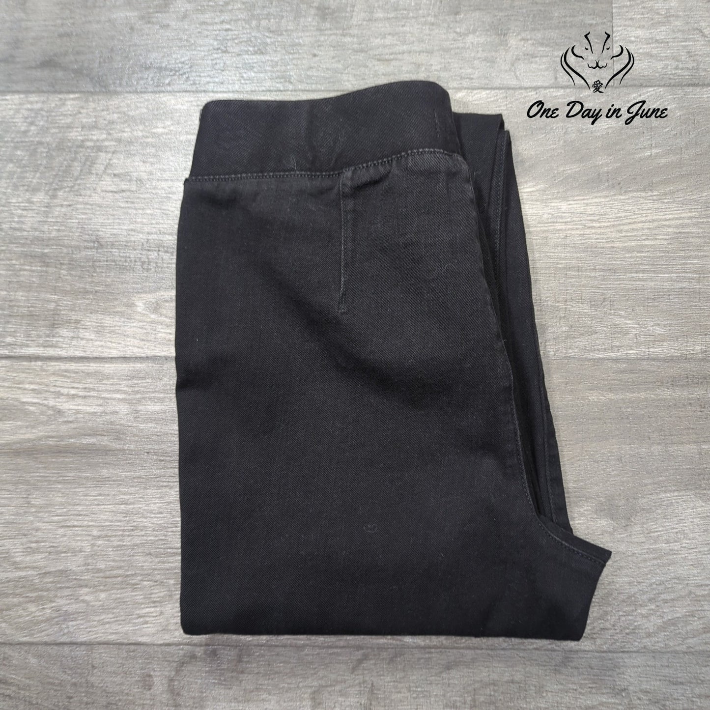 m jeans Pull On Flare High Rise Jeans Size M