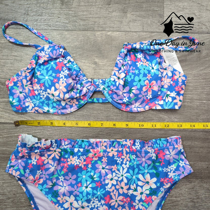Cupshe High Waist Underwire Bikini Swimsuit Size M