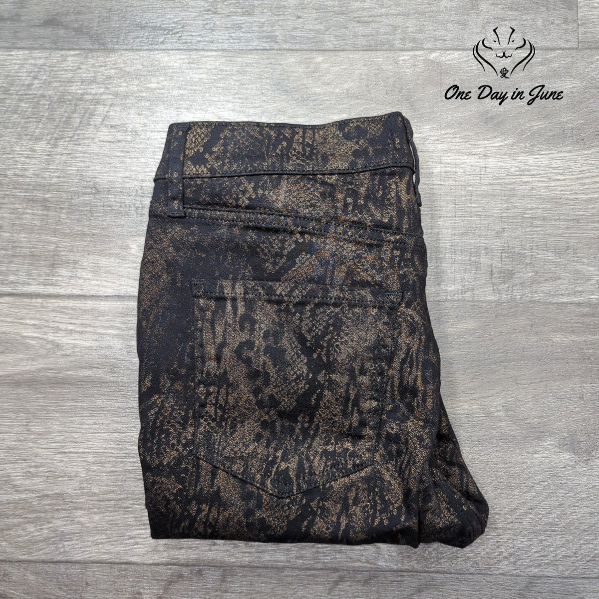 Express Mid Rise Skinny Jeans Black Gold Metallic Animal Print Size 6S