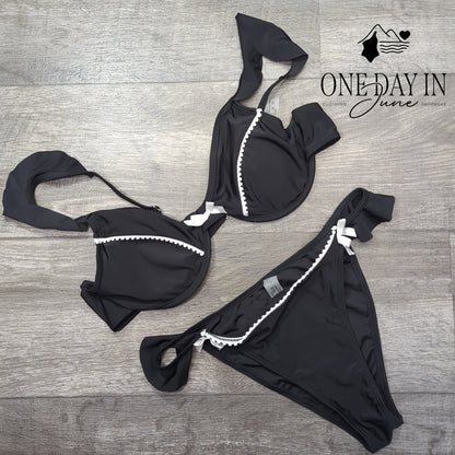CharmLeaks Tuxedo Ruffle Cheeky Bikini Swimsuit Size L