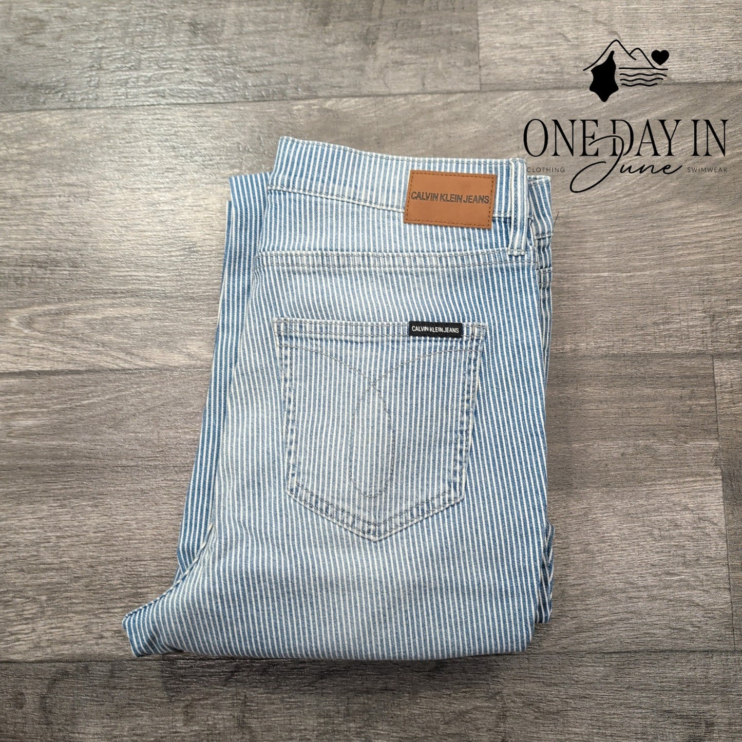 Calvin Klein High Rise Skinny Jeans Size 10 (30)