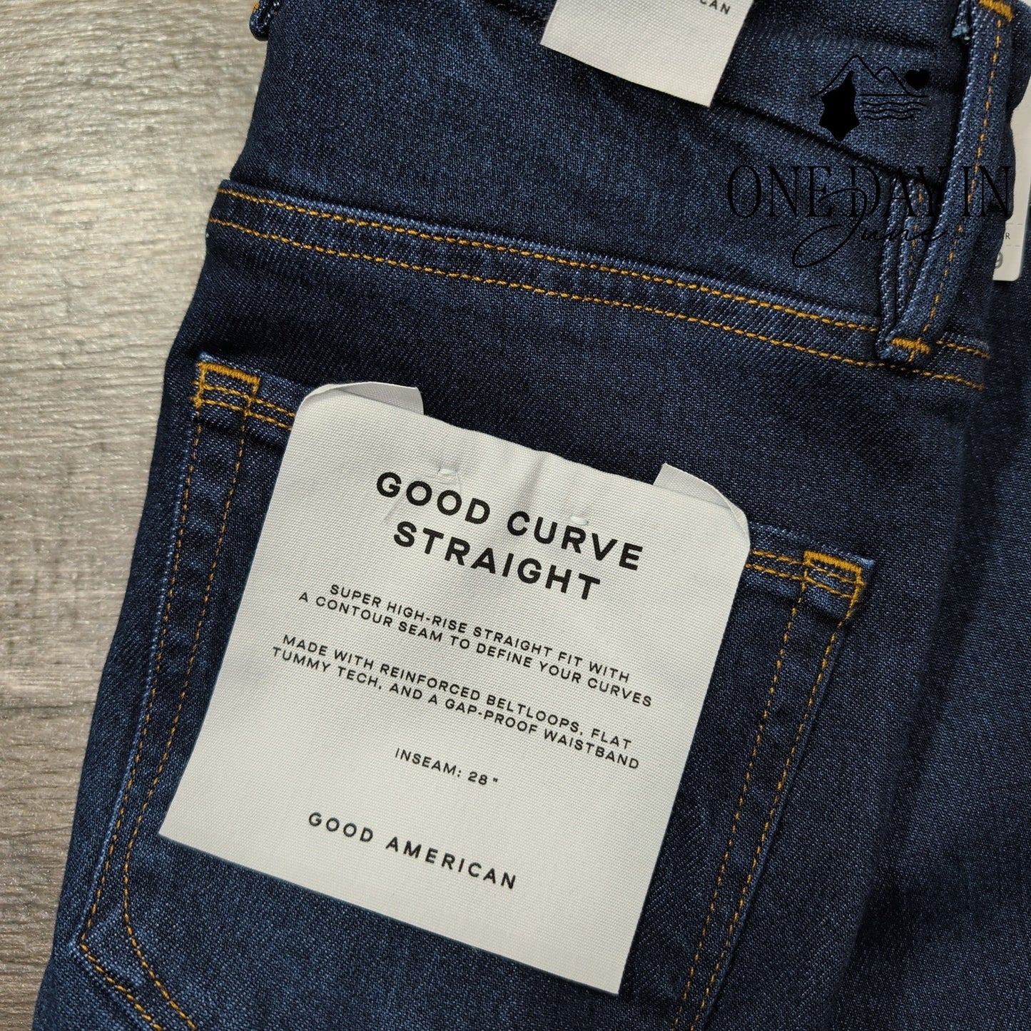 Good American Good Curve Straight Jeans High Rise Indigo NWT $159 Size 2 (26)