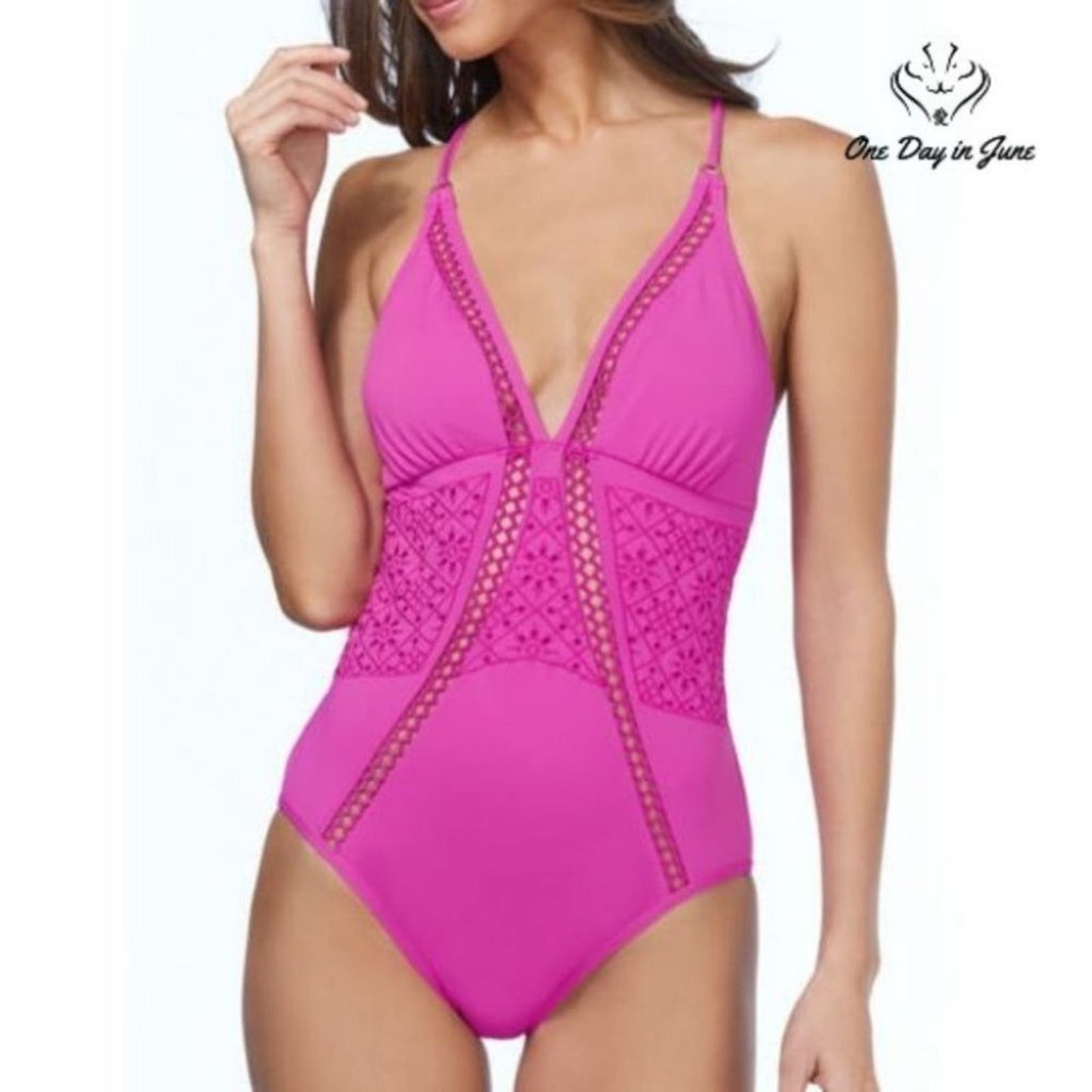 Ambrielle Embroidered One Piece Size M