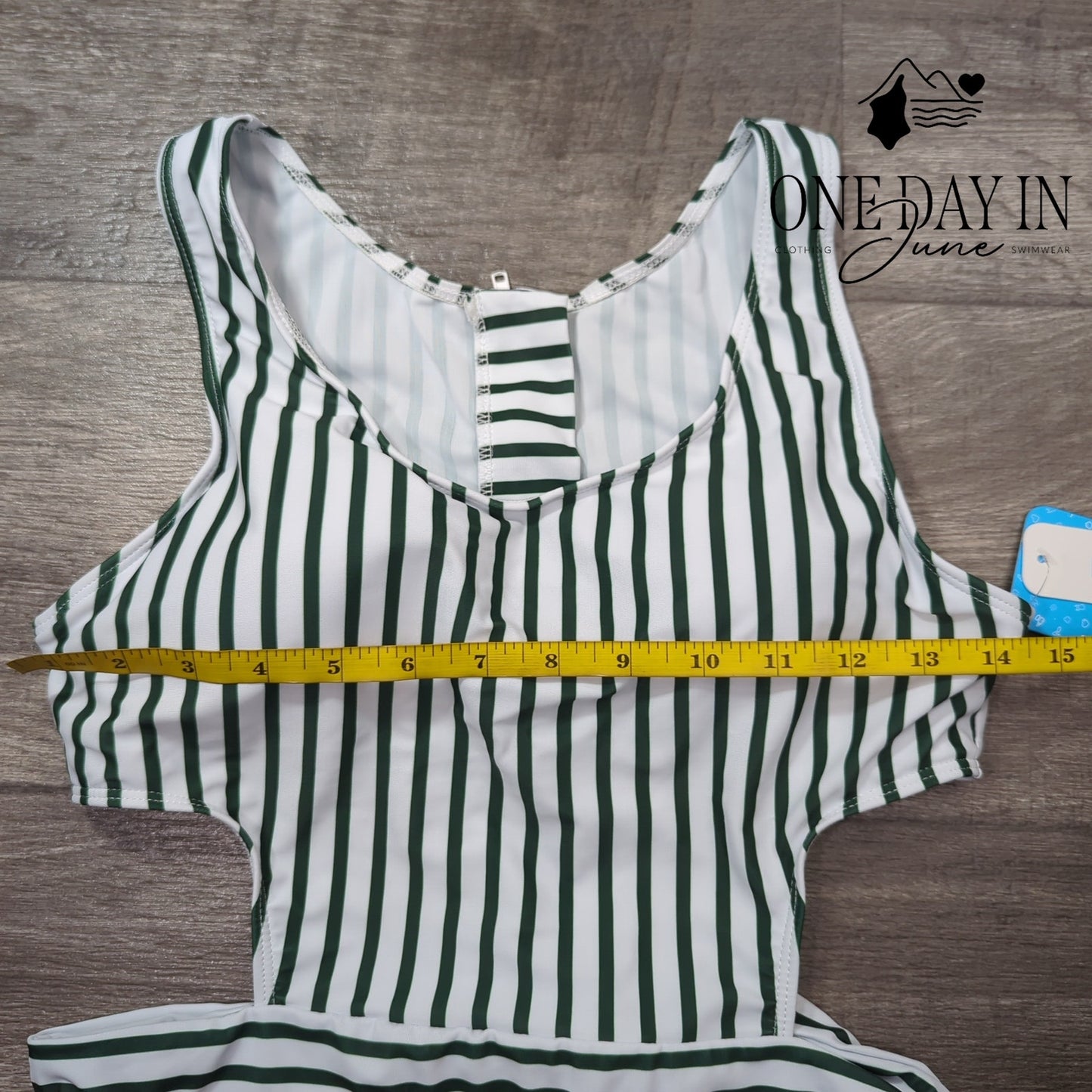 IFFEI Tropical Cut Out One Piece Swimsuit Size M