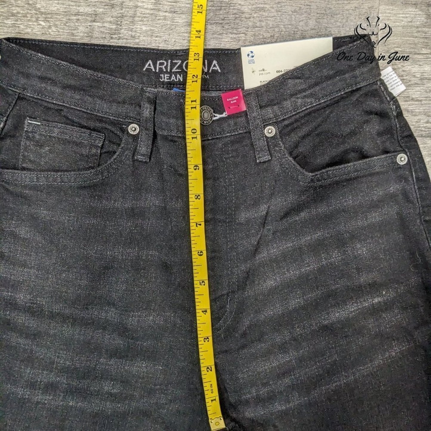Arizona Jean Co. Juniors Highest Rise Balloon Jeans Size 7