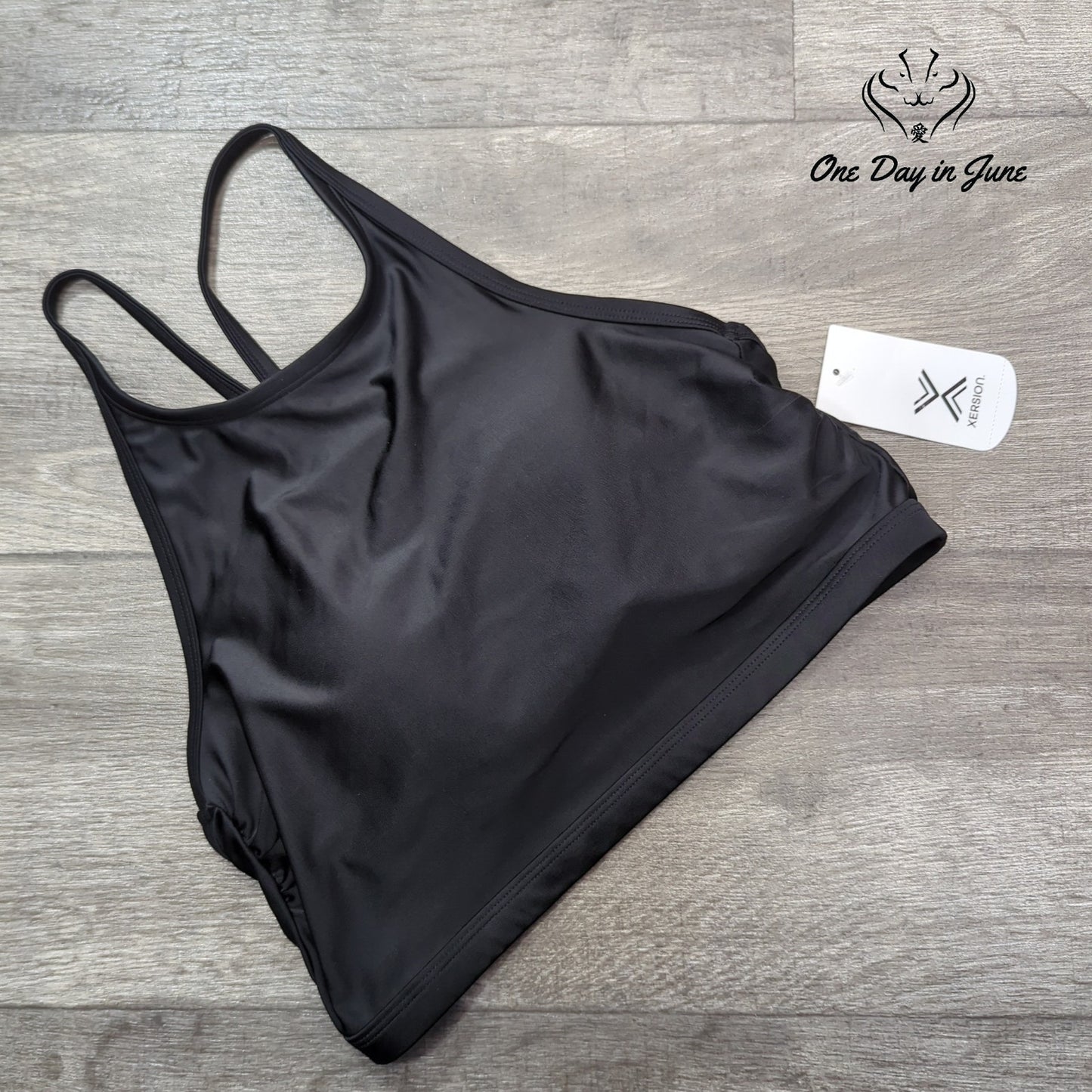 Xersion Removable Cup Midkini Bikini Top Size M