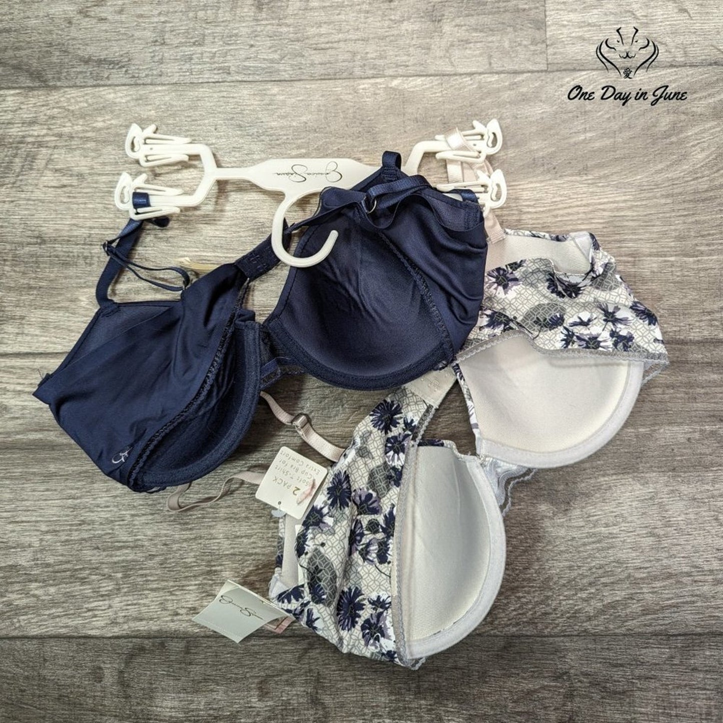 Jessica Simpson 2 Pack Soft Cup T Shirt Bra Size 36C