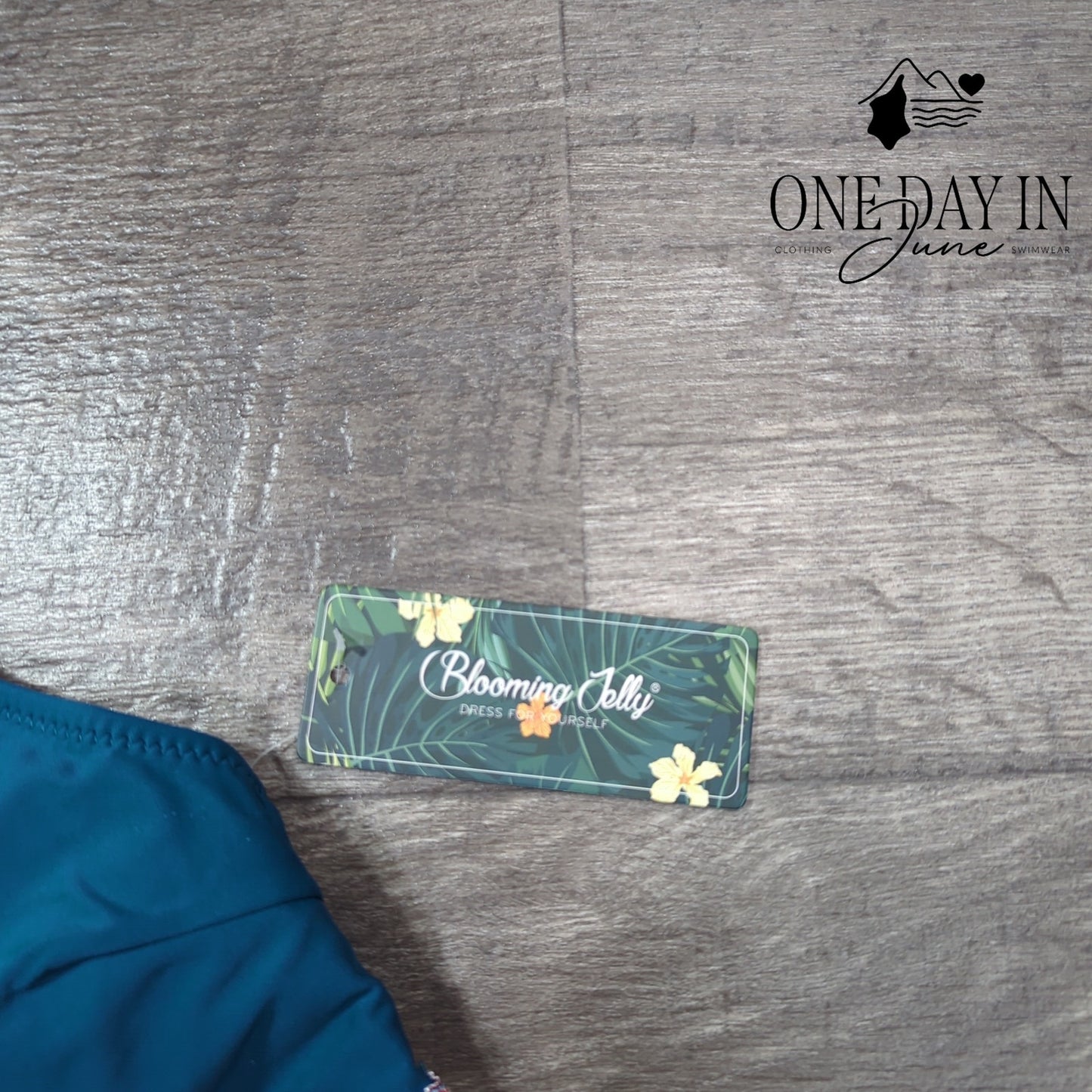 Blooming Jelly High Waist Bikini Swimsuit Size M