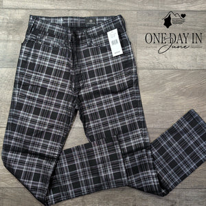 AG Adriano Goldschmied Jodi Crop High Rise Slim Flare Jeans Plaid NWT Size 2