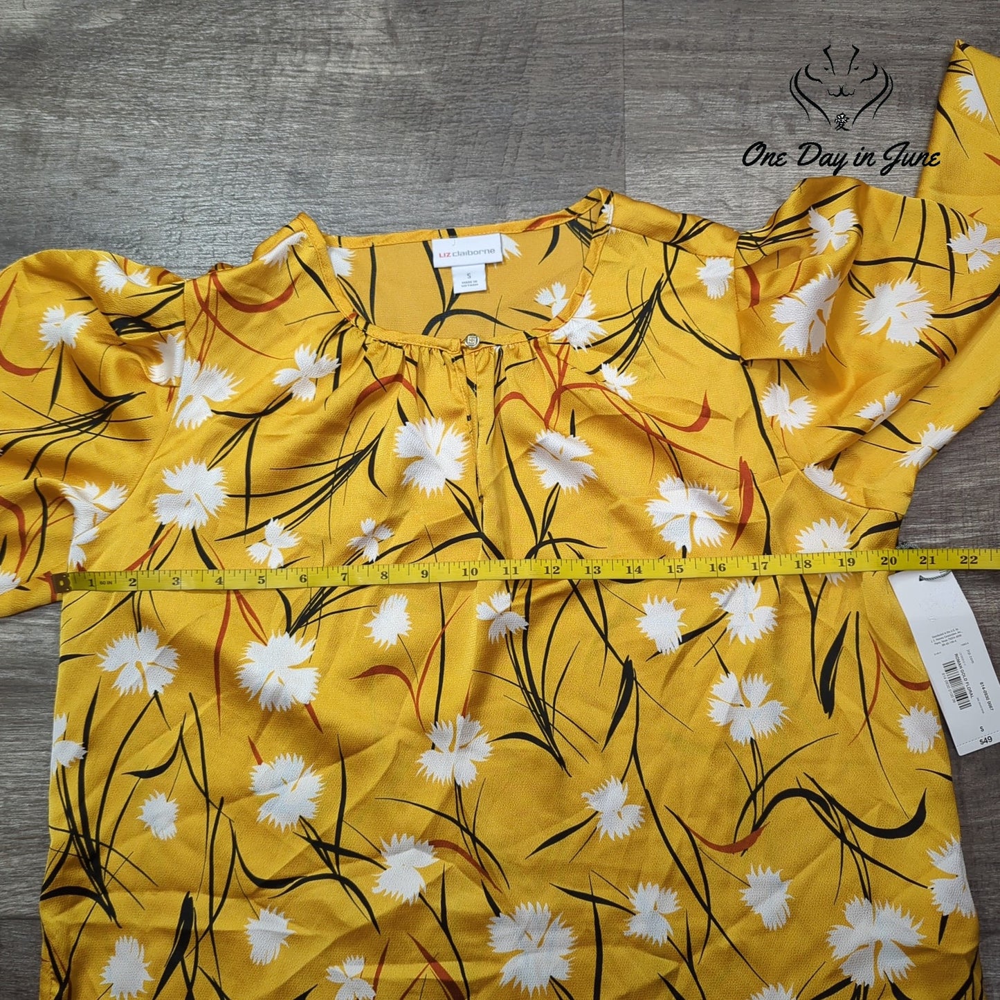 Liz Claiborne Long Sleeve Top Size S