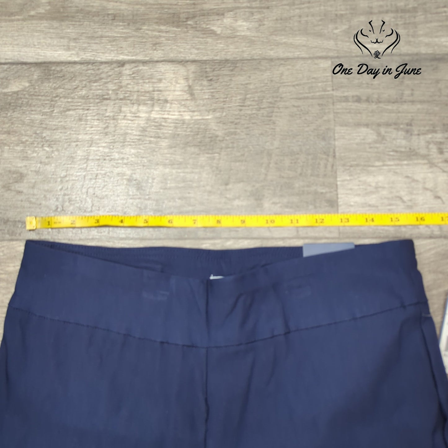 Crown & Ivy Petite Harbor Navy Cropped Pants Size 12P