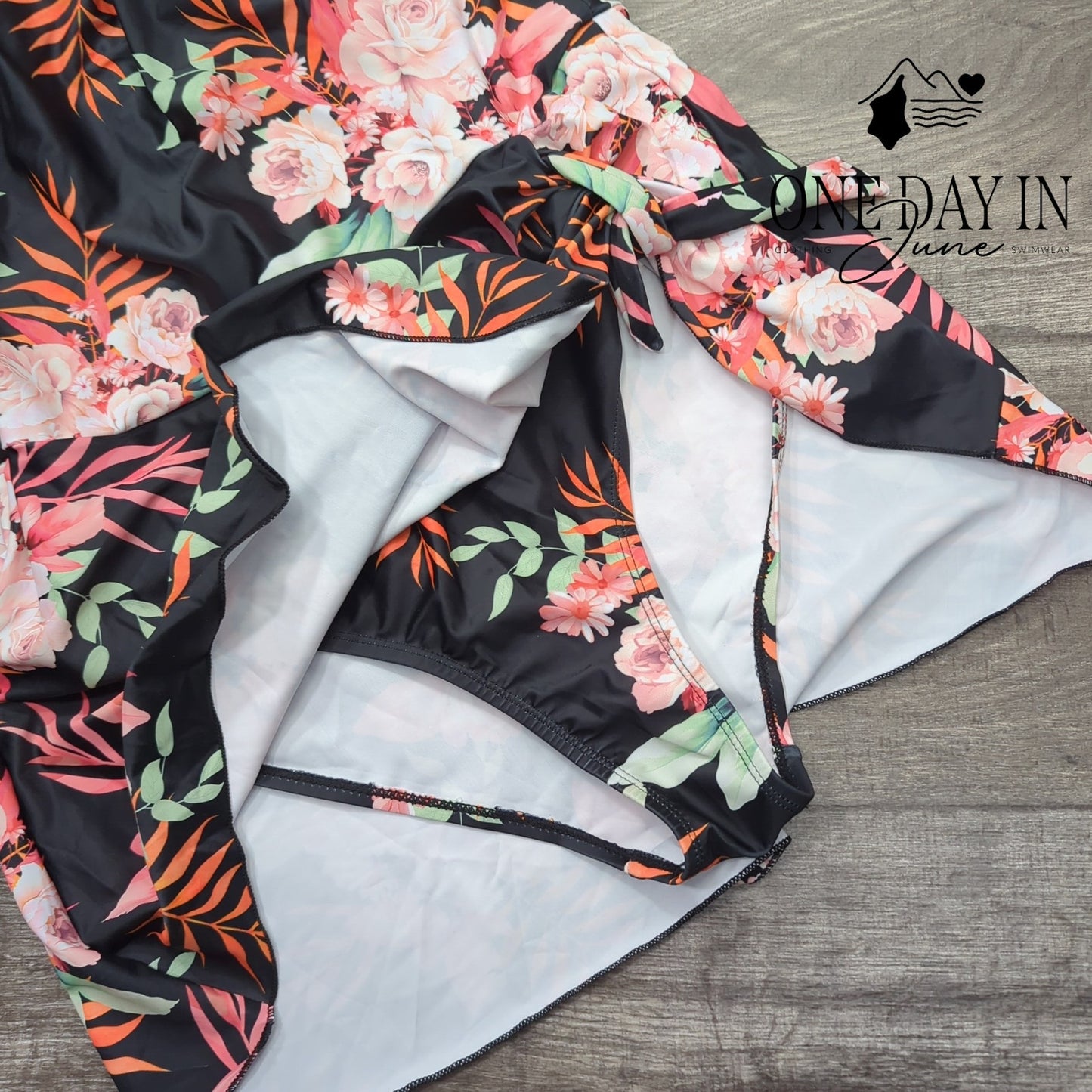 Eomenie Floral Swimdress One Piece Swimsuit Size L