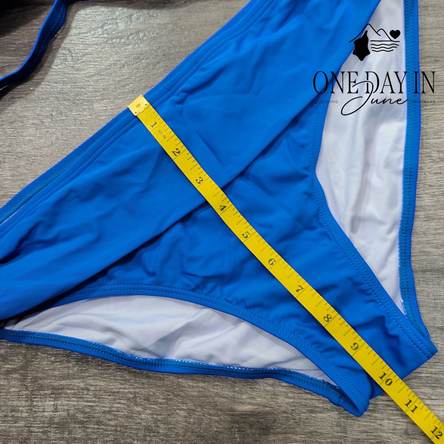 CharmLeaks Molded Cup Halter Bikini Swimsuit Size XXL