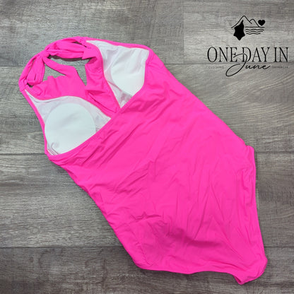 CharmLeaks Halter Ruffle One Piece Swimsuit Size M