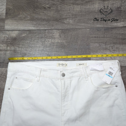 Jessica Simpson Plus Size Boyfriend Jeans Size 20W
