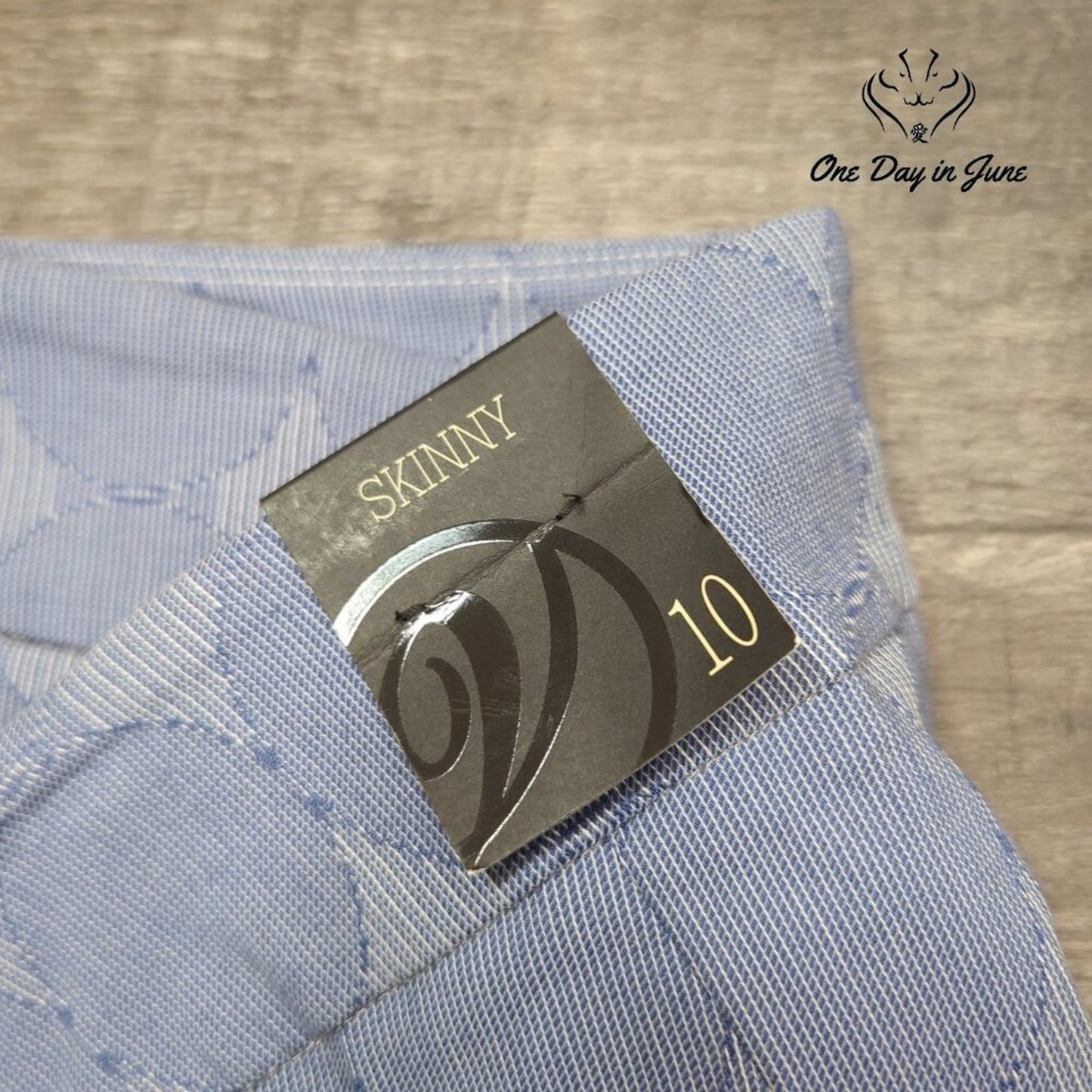 Versona Modern Sknny Pants Size 10