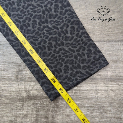 Calvin Klein Grey Leopard Skinny Pants Size 4