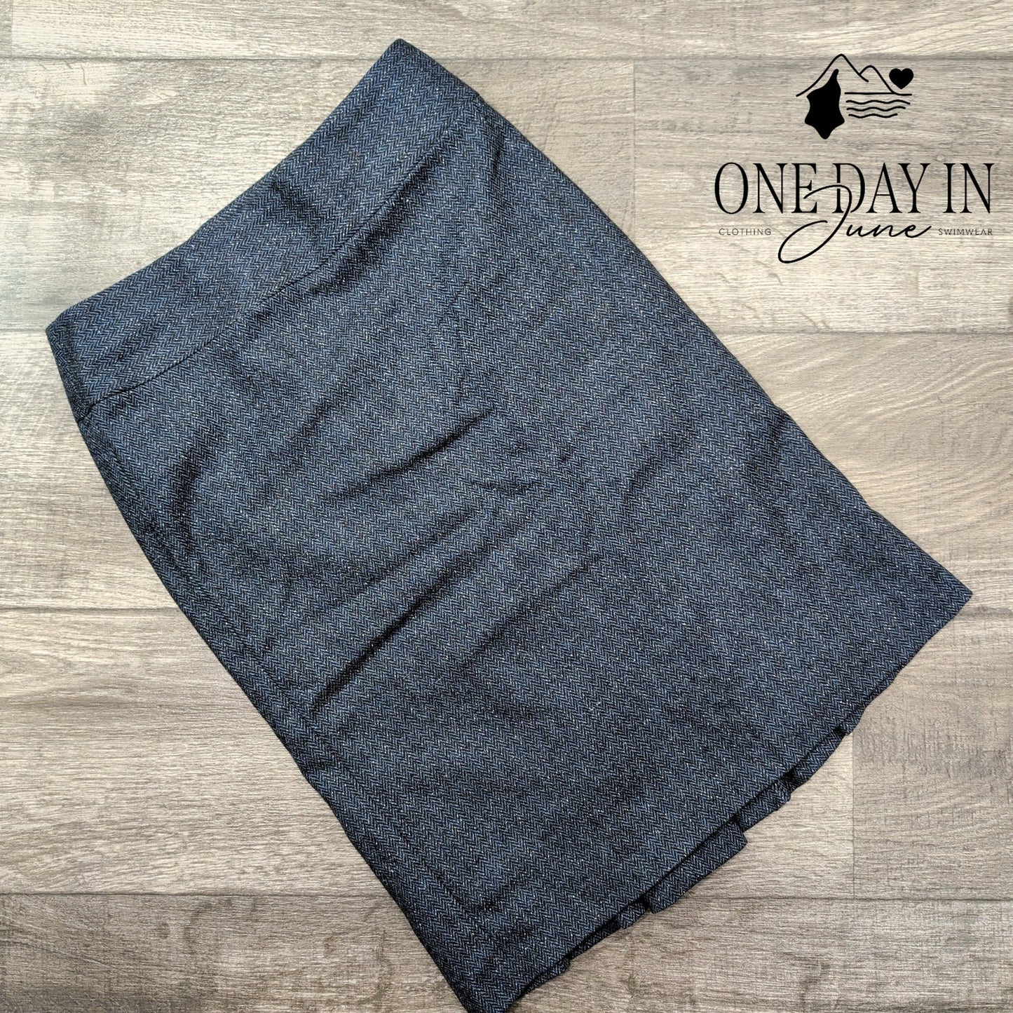 Benetton Wool Pencil Skirt Size 2 (38)