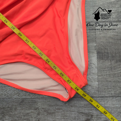 Cupshe V Neck Tie Back One Piece Swimsuit Size XL