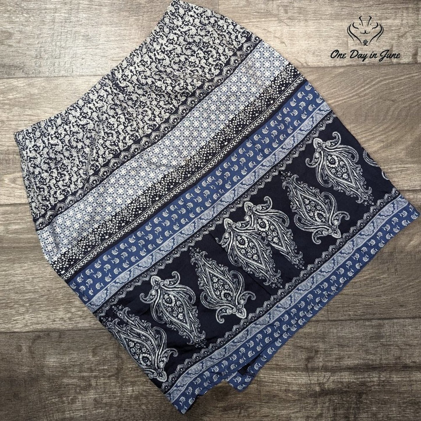 Amanda Smith Silk Skirt Size 10