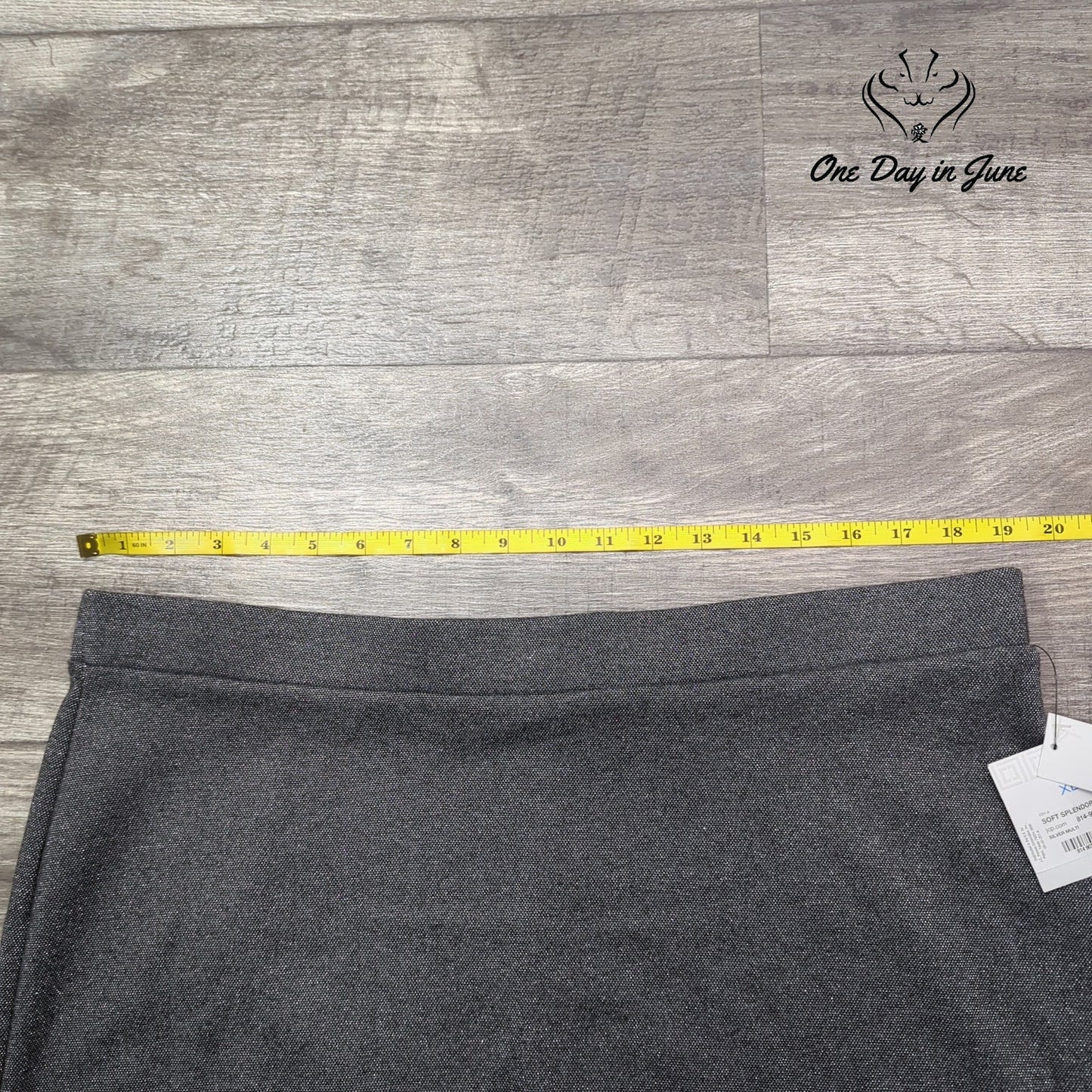 Liz Claiborne Soft Splendor Pull On Skirt Size XL