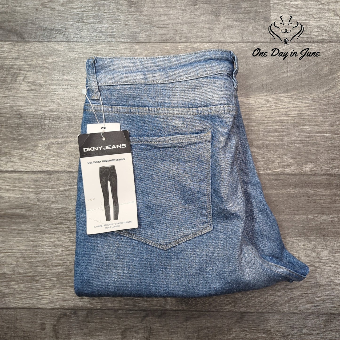 DKNY Delancey High Rise Skinny Jeans Size 12