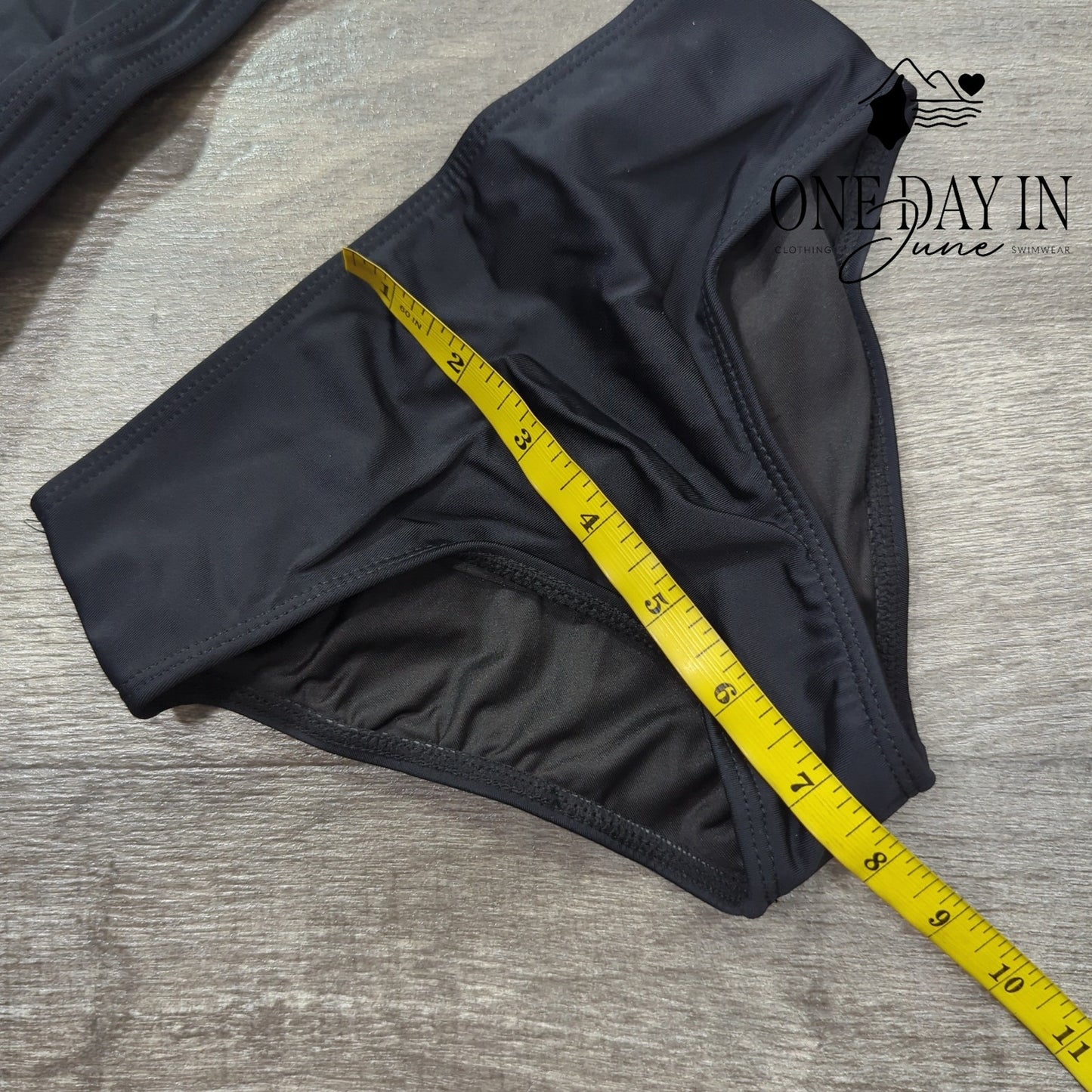 IFFEI Ruffle Shoulder Bikini Swimsuit Size 4-5Y