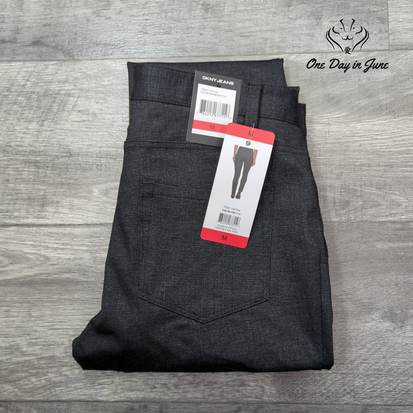 DKNY Jeans Ponte Ankle Pants Size M