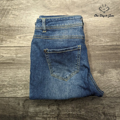 Cato EST 1946 Denim Skinny Jeans Medium Wash Stretch Blue Size 2