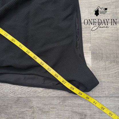 Summermae Maternity Textured One Piece Swimsuit Size 10
