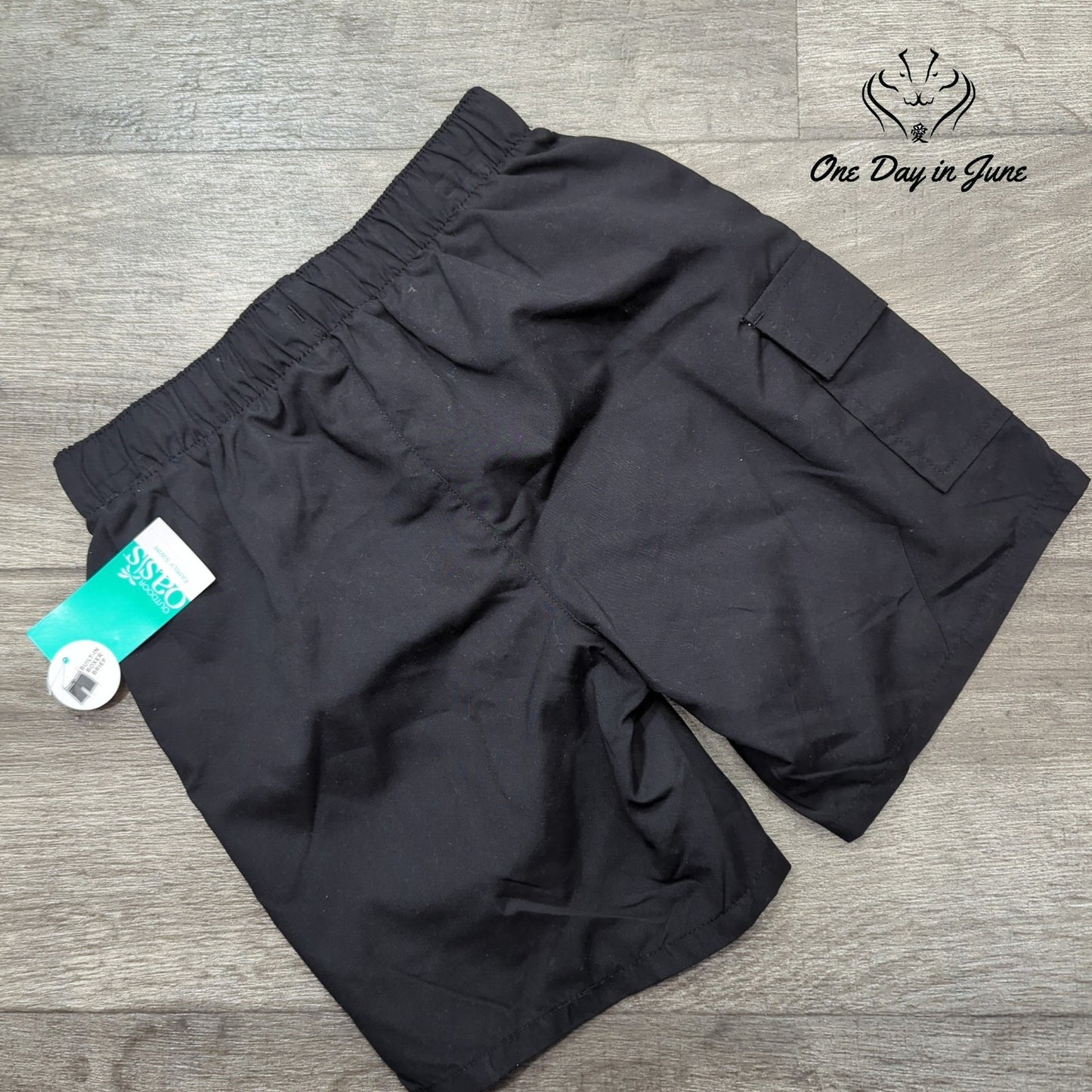 Outdoor Oasis Swim Trunks Size XS (6/7)