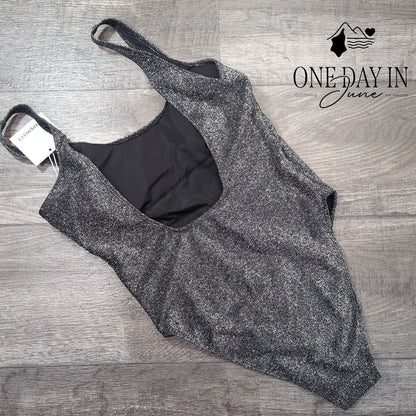 DixPerfect Sparkle One Piece Swimsuit Size M