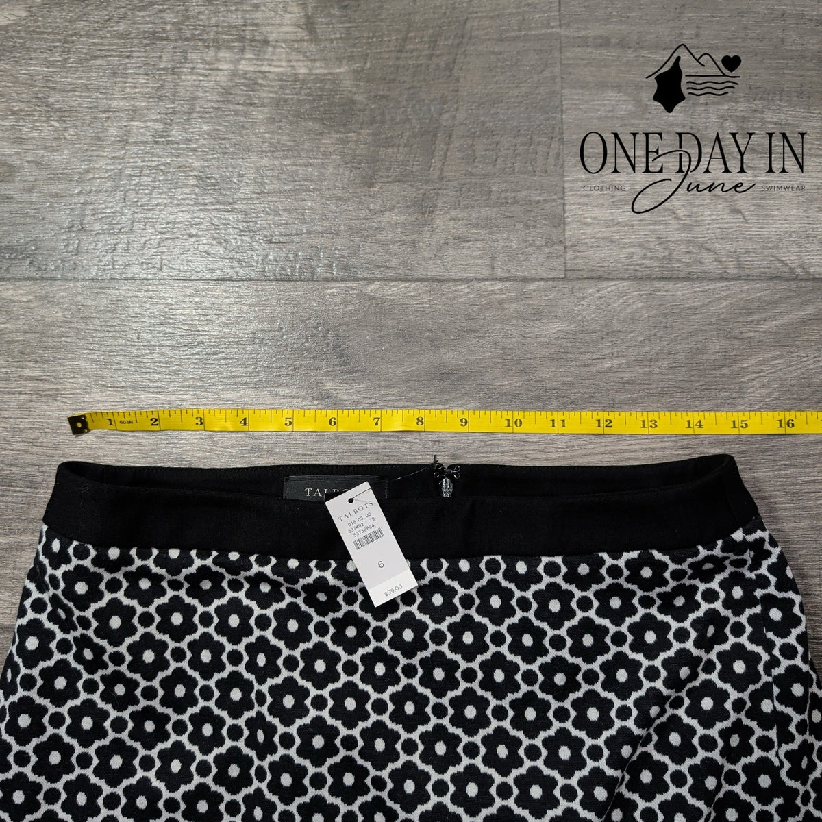 Talbots Pencil Skirt Black White Floral Print NWT Size 6