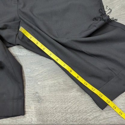 The Limited Black Collection Drew Fit Shorts Size 8