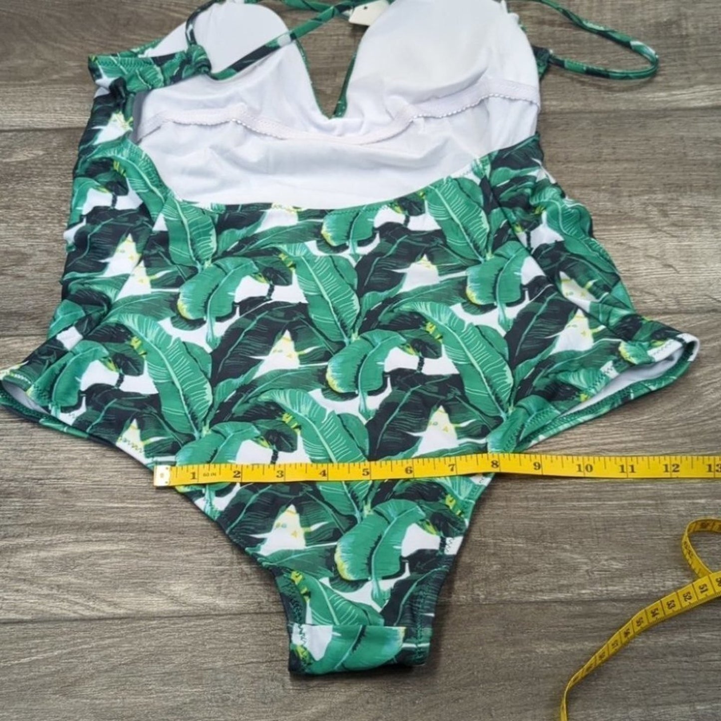 Ekouaer V Neck High Cut One Piece Swimsuit Size L