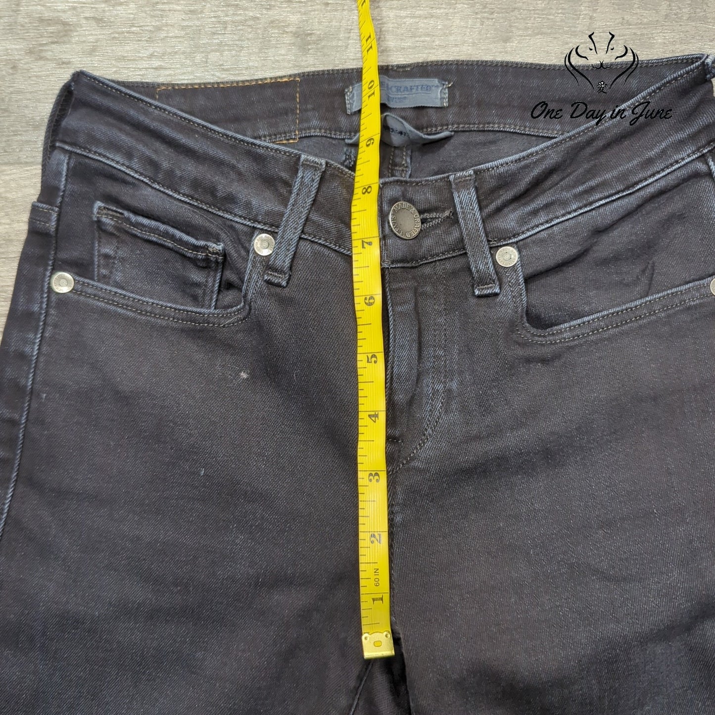 Levi's Made & Crafted Julie Straight Leg Jeans Size 25 (2)