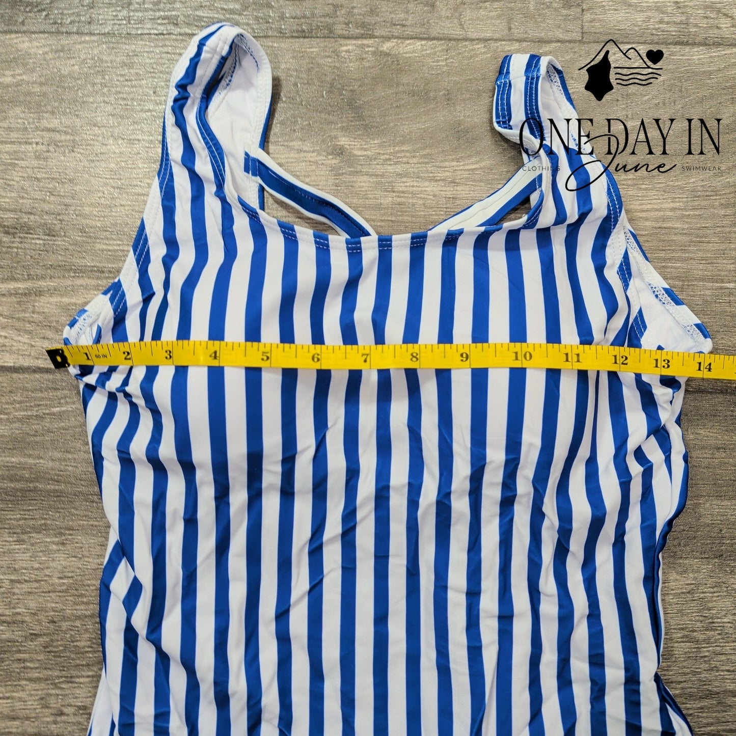 Aleumdr Striped One Piece Swimsuit Size M