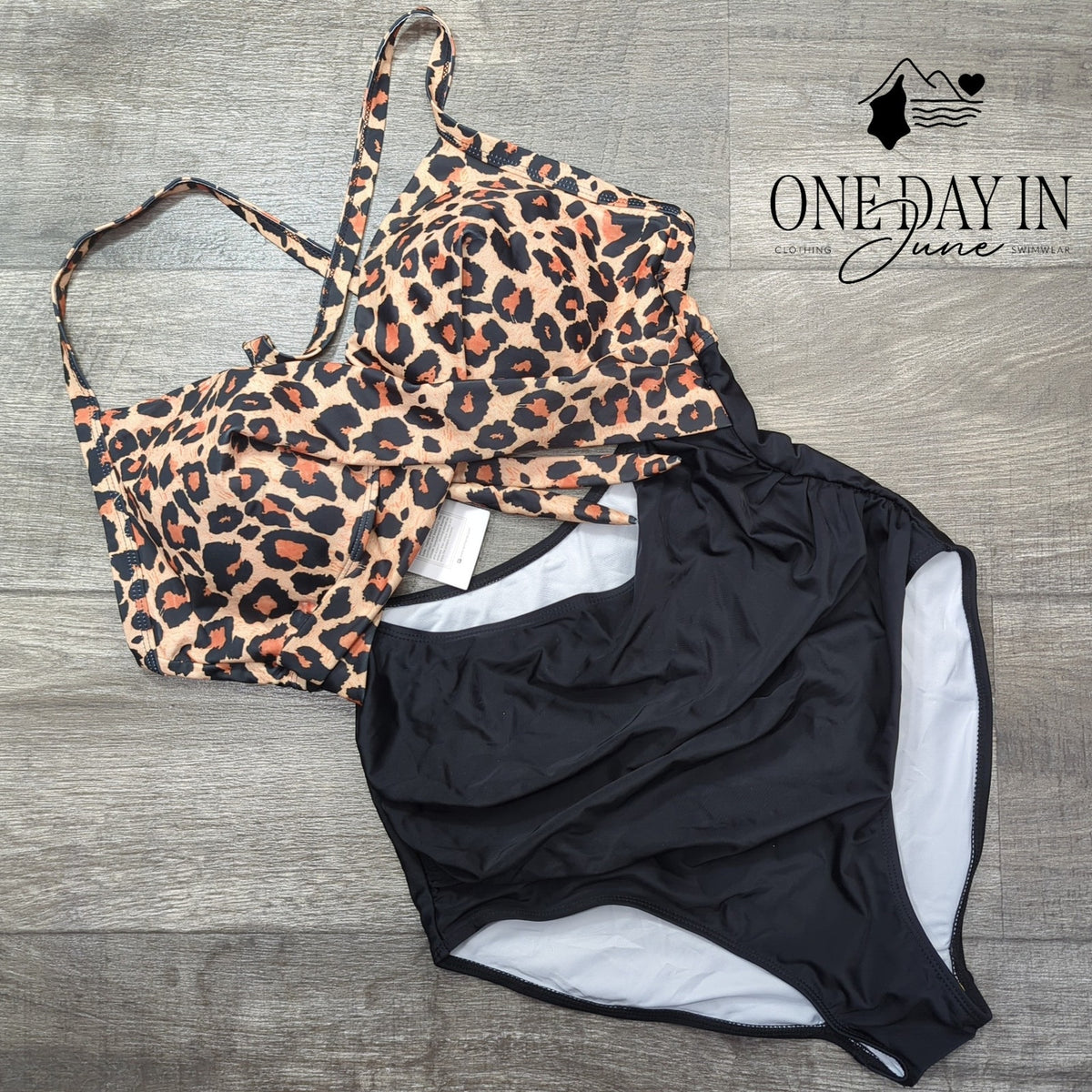Eomenie Leopard Print Cross Front Cut Tie Back One Piece Swimsuit NWT Size XL