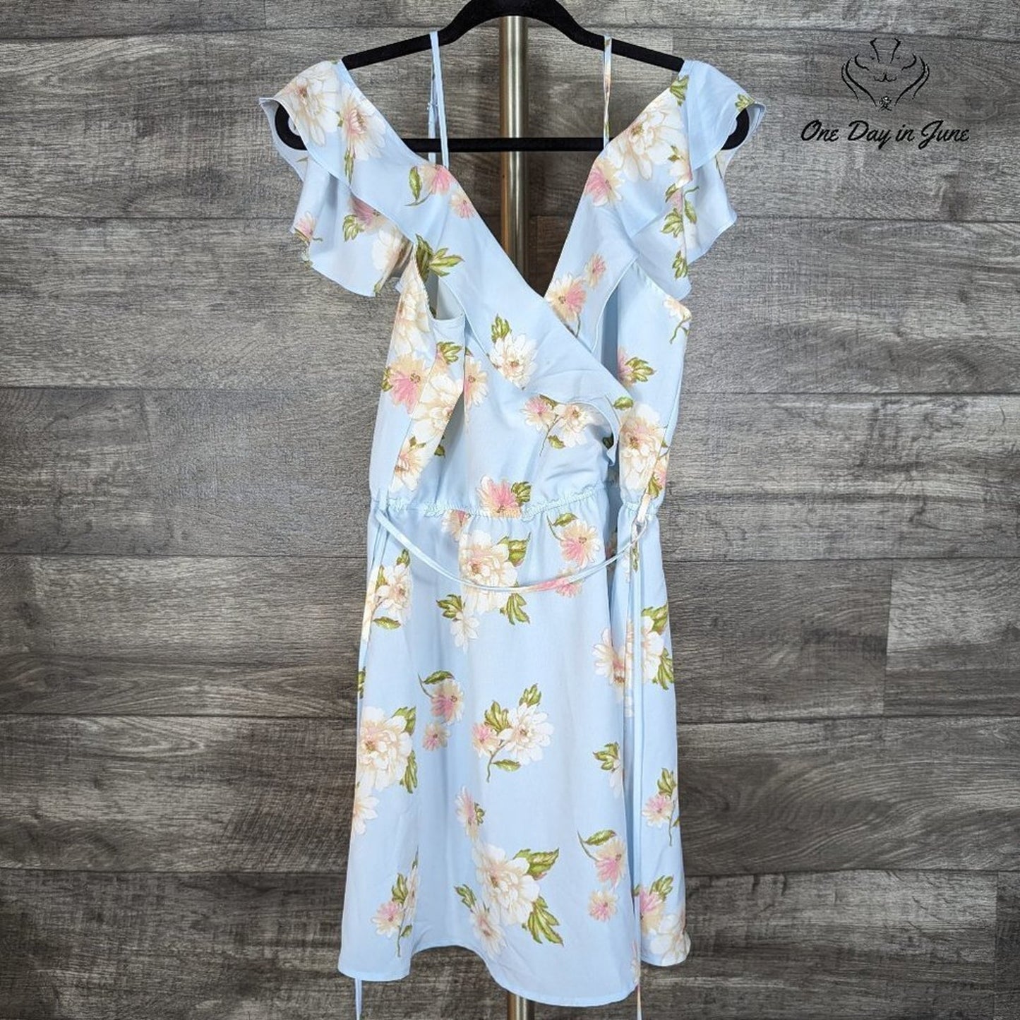 Sweet Wanderer Ruffle Shoulder Mini Dress Size L
