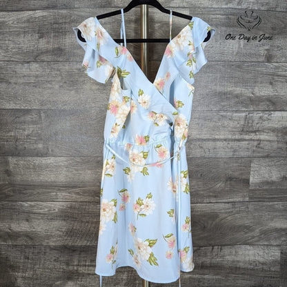 Sweet Wanderer Ruffle Shoulder Mini Dress Size L