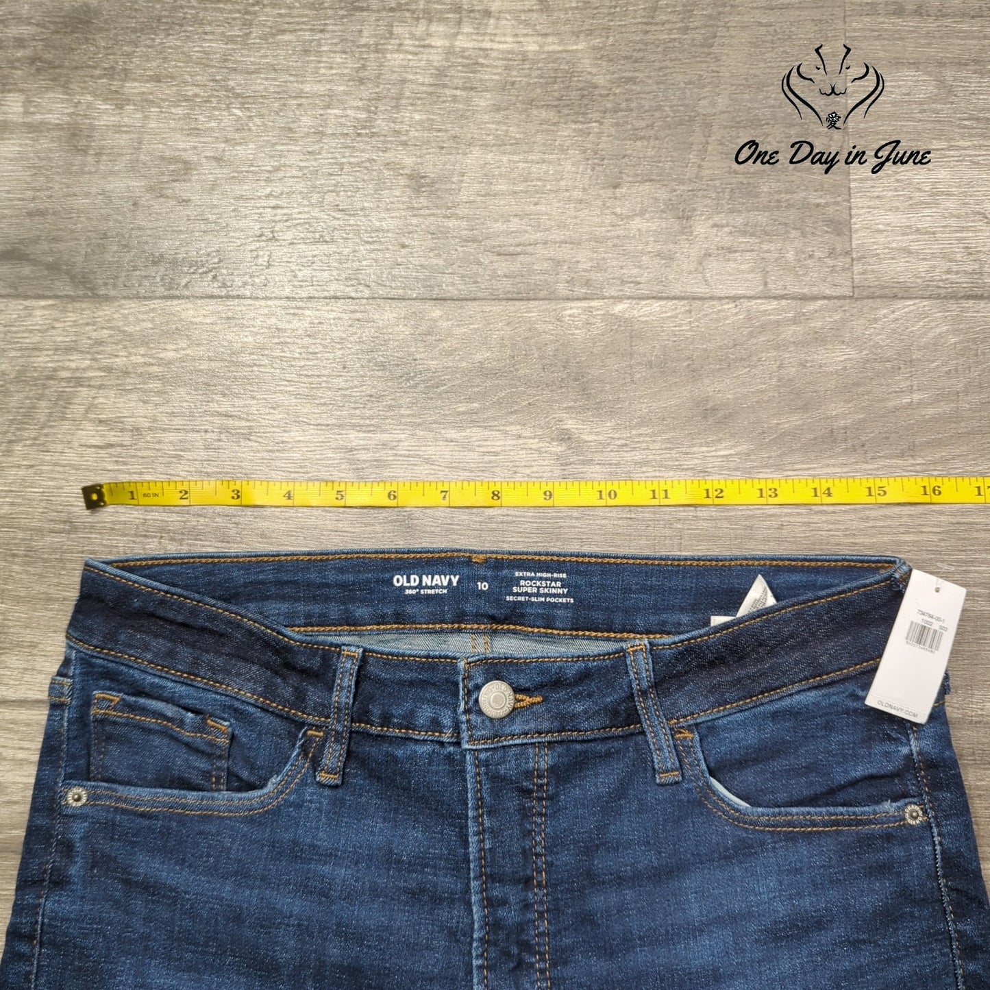 Old Navy Extra High Rise Rockstar Super Skinny Jeans Size 10
