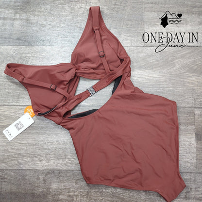 Charmo Twist Front Cutout Ruched One Piece Swimsuit Rust Brown NWT Size M