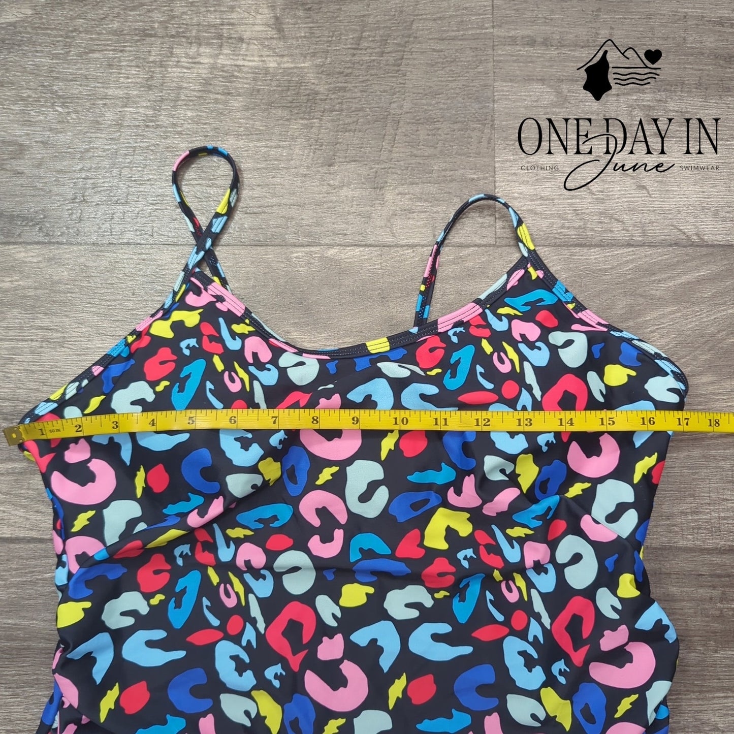 Aimage NWT Ring Back One Piece Swimsuit Multicolor High Cut O-Ring Size XL