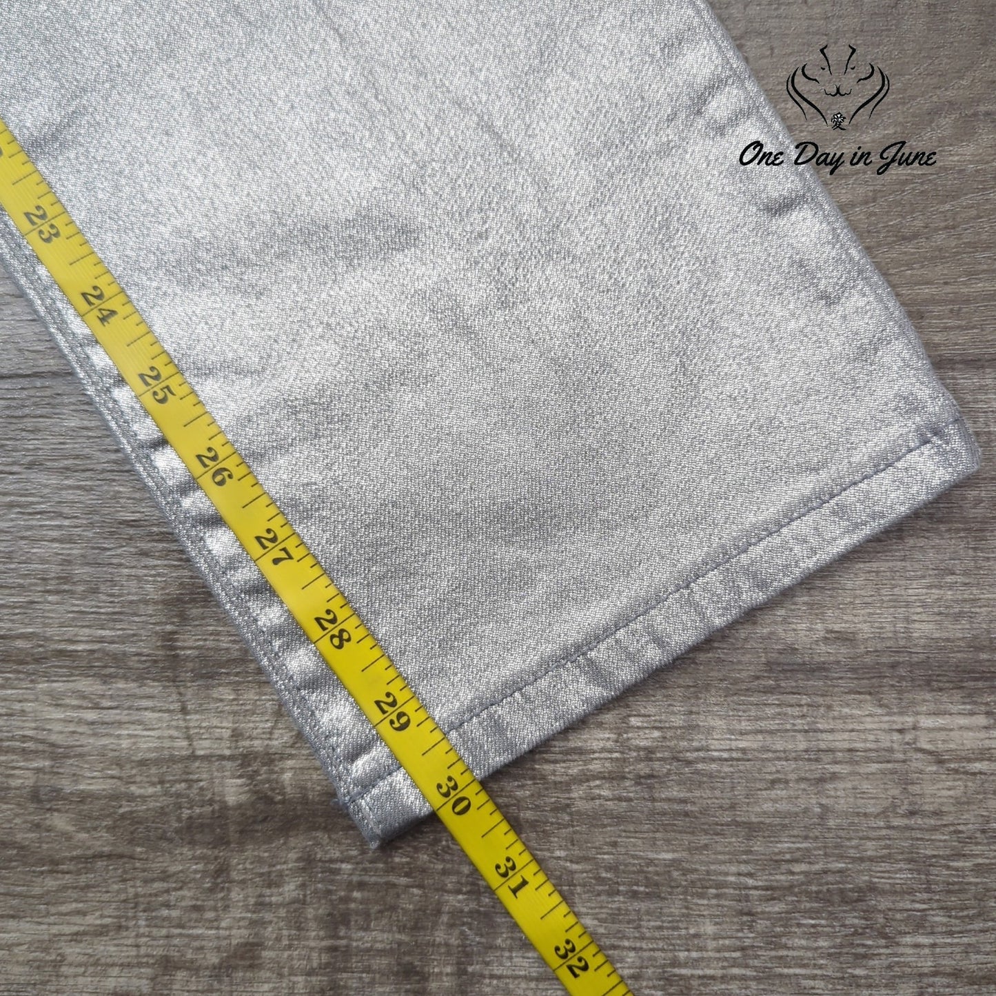 Chico's Metallic Slim Leg Jeans Size Chico's 1 (8)