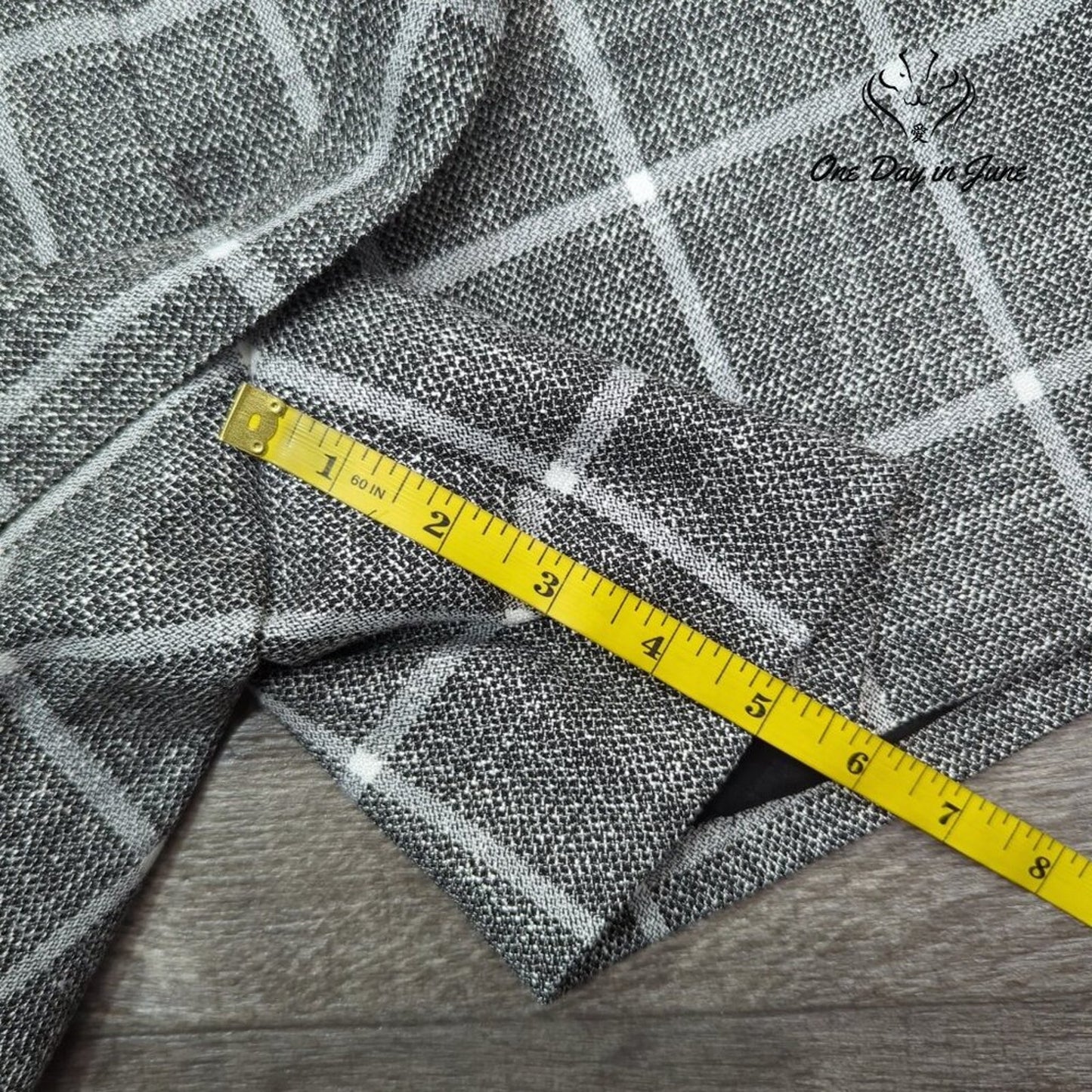White House Black Market 5" Tie Waist Shorts Size 6