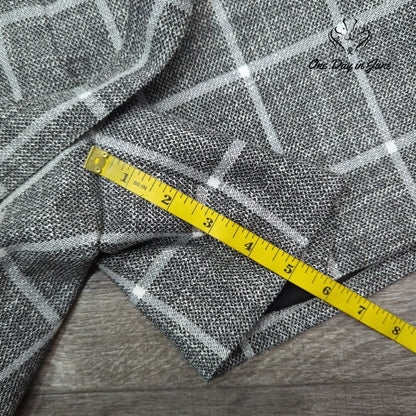 White House Black Market 5" Tie Waist Shorts Size 6