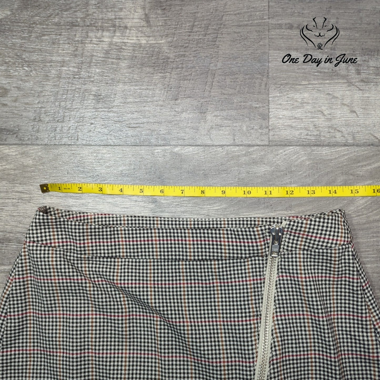 Arizona Jean Co. Juniors Zip Front Mini Skirt Size 11